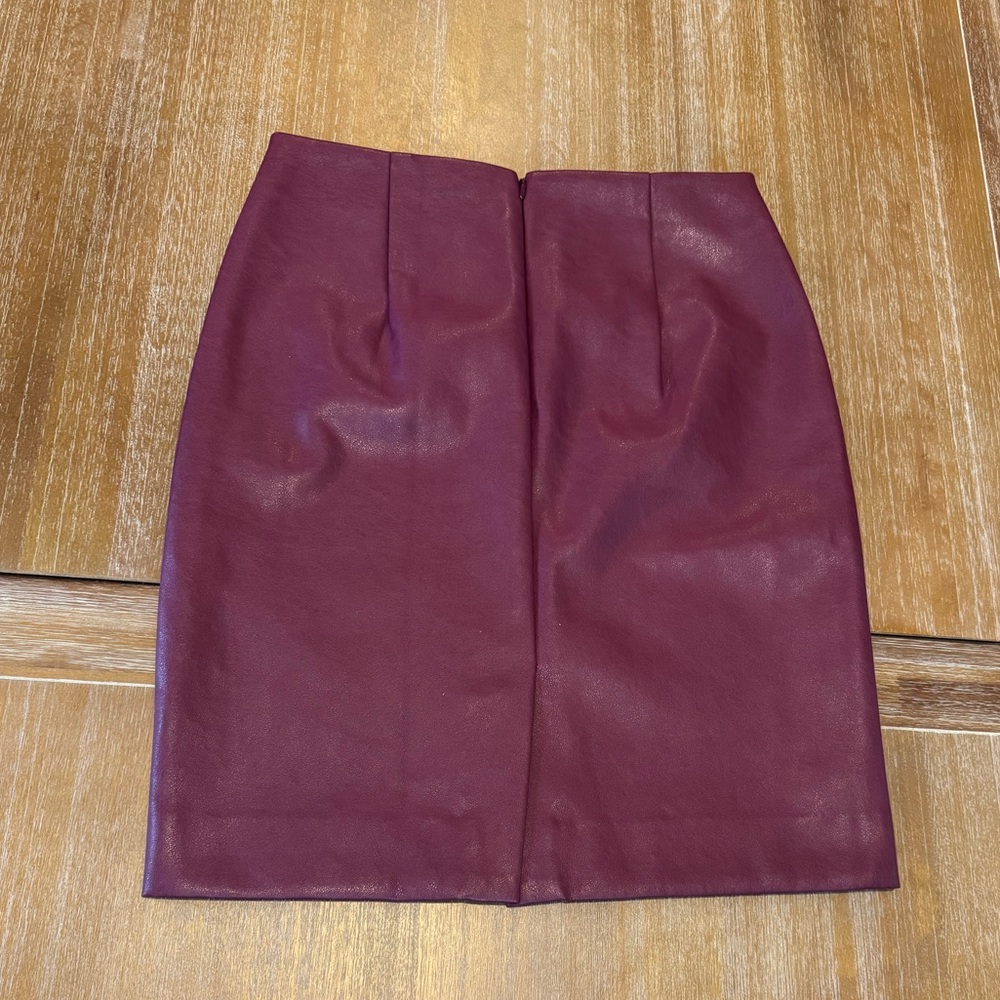 J.Crew faux leather pencil skirt - Picture 4 of 5